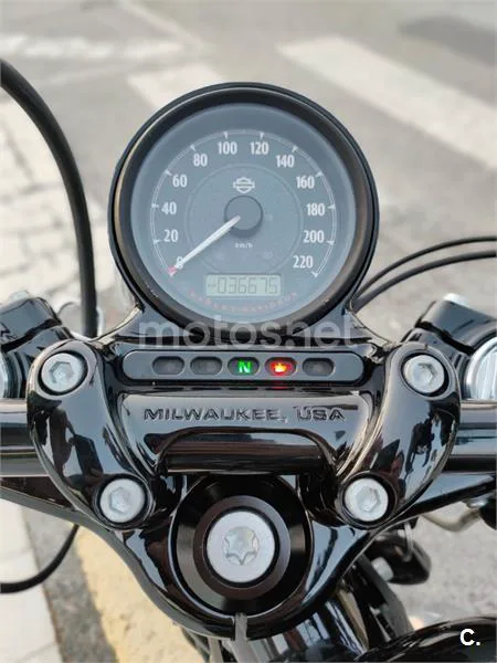 Harley-Davidson Sportster Forty-Eight – Vista 30