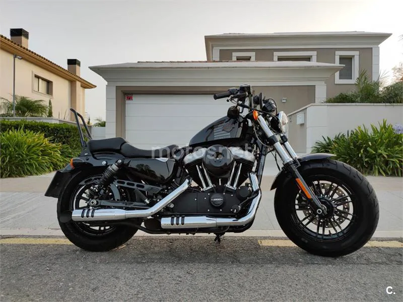 Harley-Davidson Sportster Forty-Eight – Vista 35