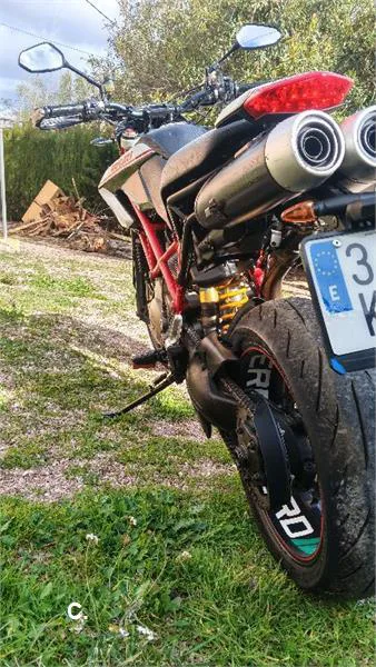 Ducati HYPERMOTARD 1100 Evo SP – Vista 4