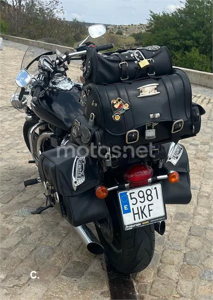 Triumph Speedmaster 900 – Vista 6