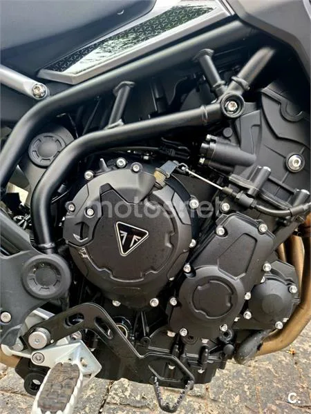 Triumph Tiger 900 – Vista 2