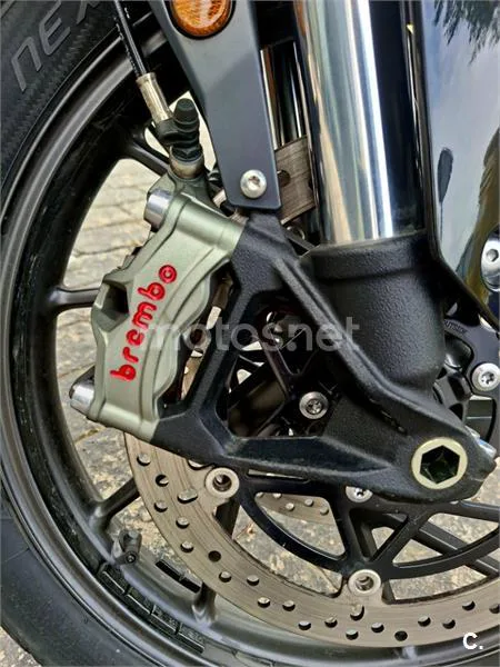 Triumph Tiger 900 – Vista 4