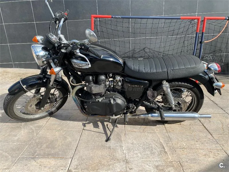 Triumph Bonneville 900 – Vista 4
