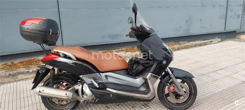 Yamaha XMAX 250 – Vista 3