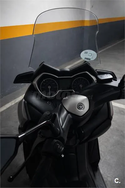 Yamaha XMAX 125 – Vista 4