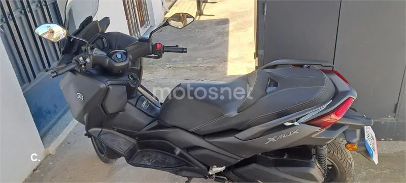 Yamaha XMAX 300 – Vista 3
