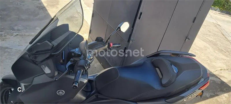 Yamaha XMAX 300 – Vista 5