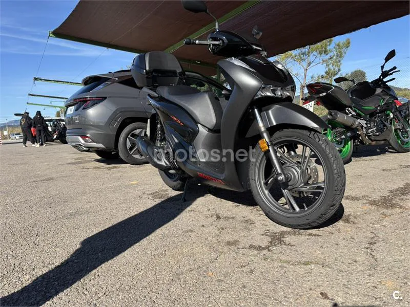 Honda SH125i – Vista 2