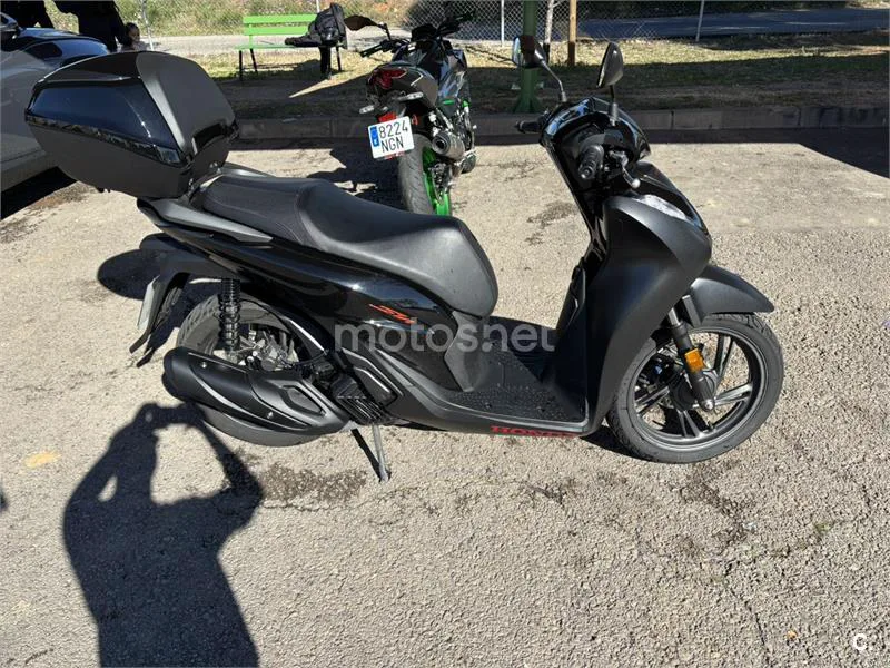 Honda SH125i – Vista 4