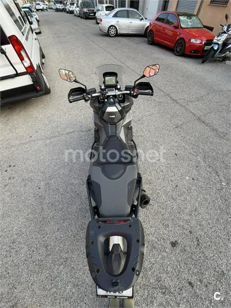 Honda X-ADV – Vista 2