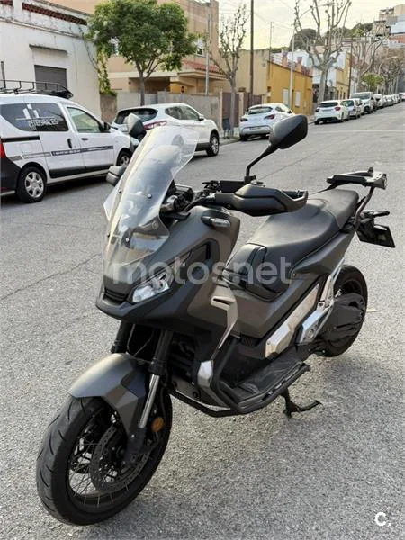 Honda X-ADV – Vista 3