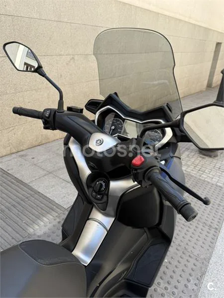 Yamaha XMAX 125 – Vista 16