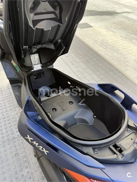 Yamaha XMAX 125 – Vista 19