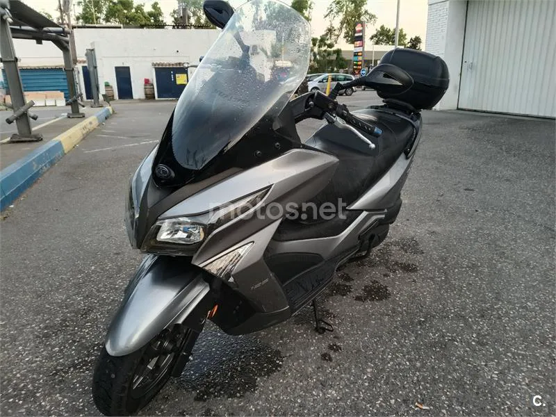 Kymco Grand Dink 125 – Vista 6