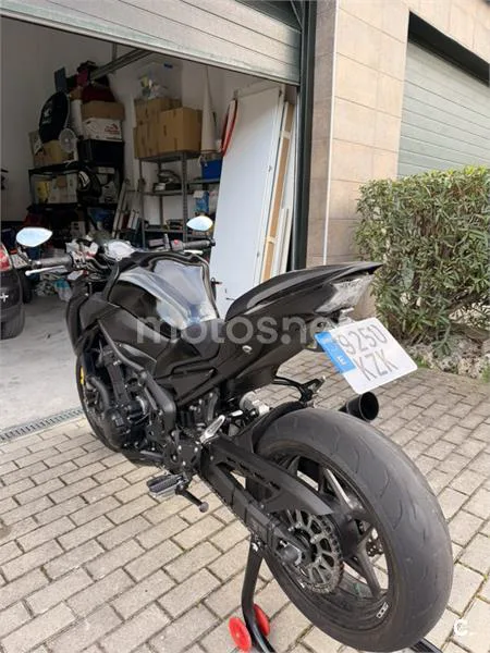 Kawasaki Z 900 – Vista 4