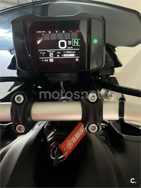Yamaha MT-09 – Vista 6