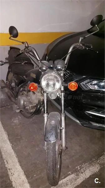 Yamaha SR 250 Special – Vista 3