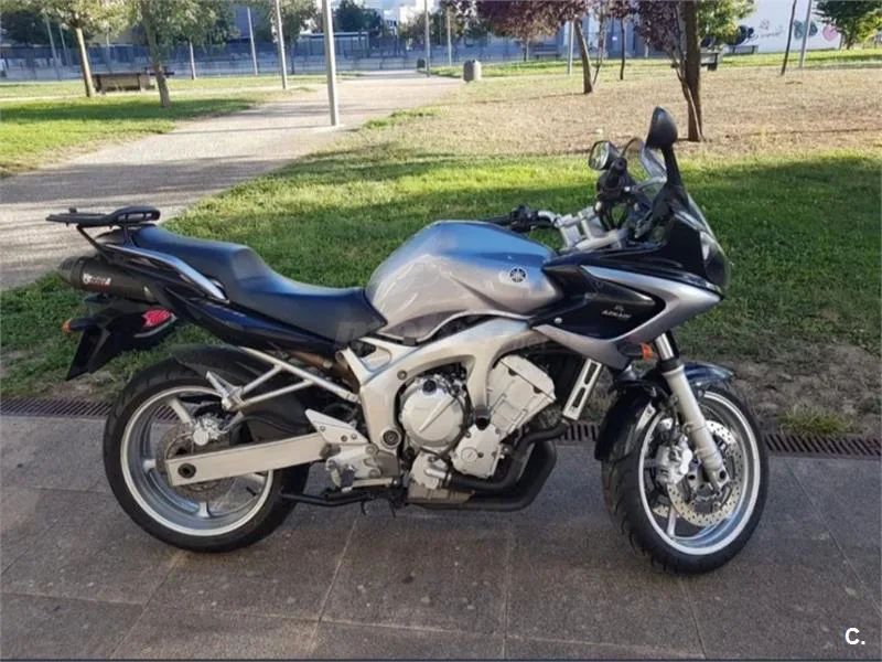 Yamaha FZ6 S – Vista 6