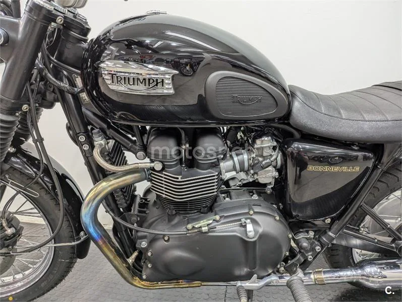 Triumph Bonneville T100 – Vista 3