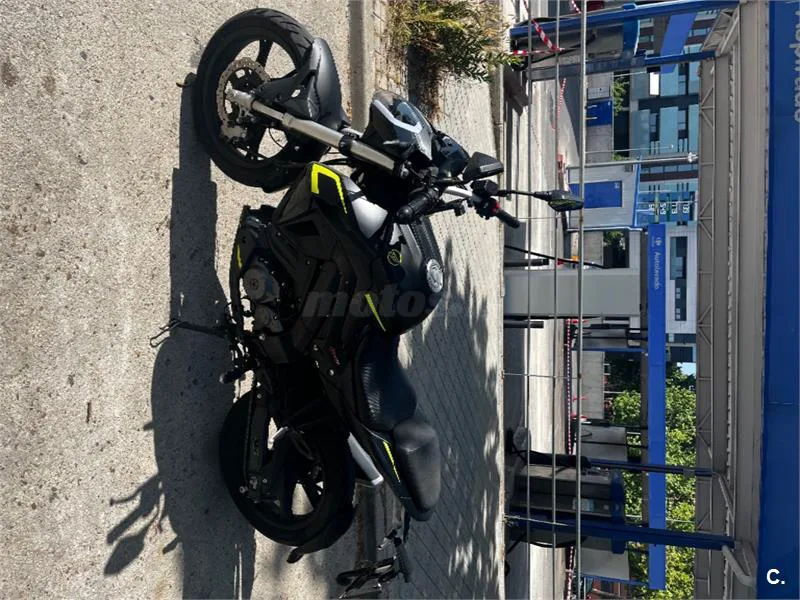 Keeway RKF 125 – Vista 2