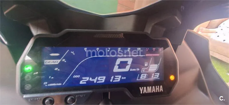 Yamaha R125 – Vista 8