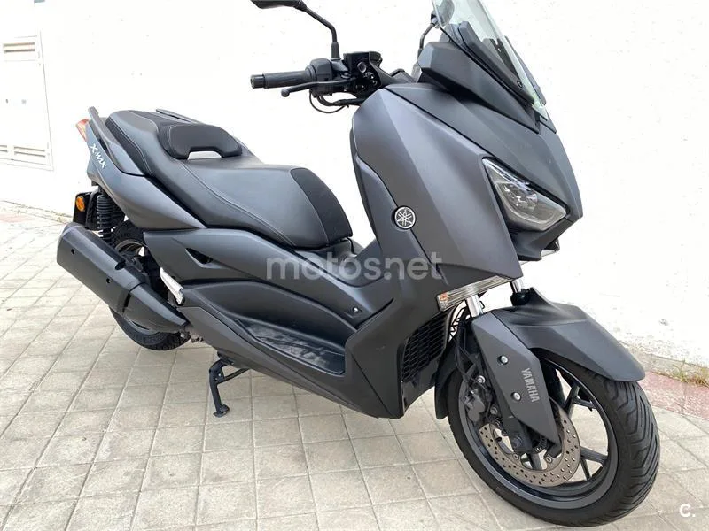 Yamaha XMAX 300 – Vista 4