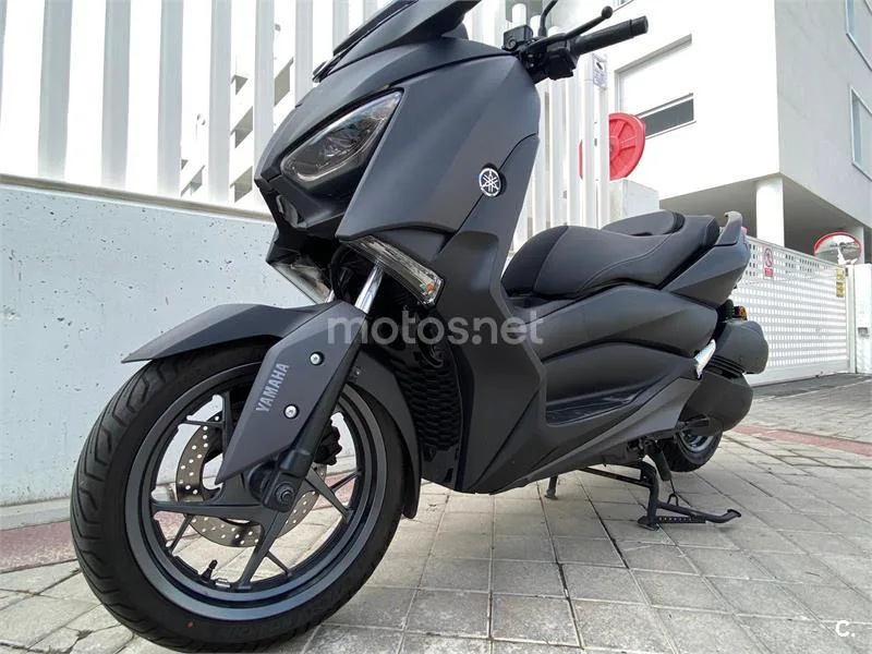 Yamaha XMAX 300 – Vista 5