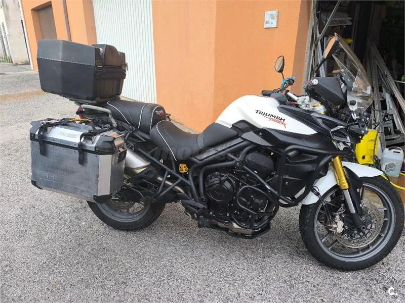 Triumph Tiger 800 – Vista 2