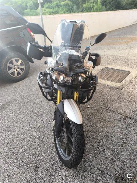 Triumph Tiger 800 – Vista 4