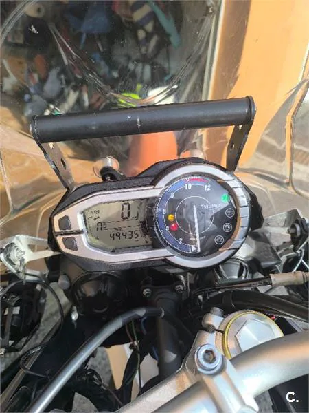 Triumph Tiger 800 – Vista 5