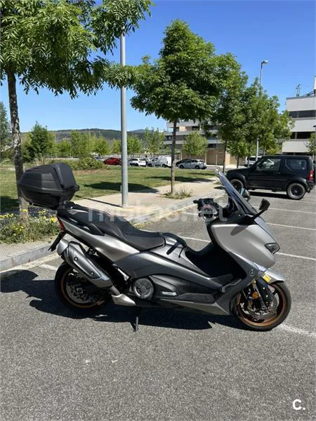 Yamaha TMAX 530 – Vista 6