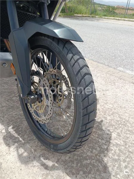 Honda XL 750 Transalp – Vista 8