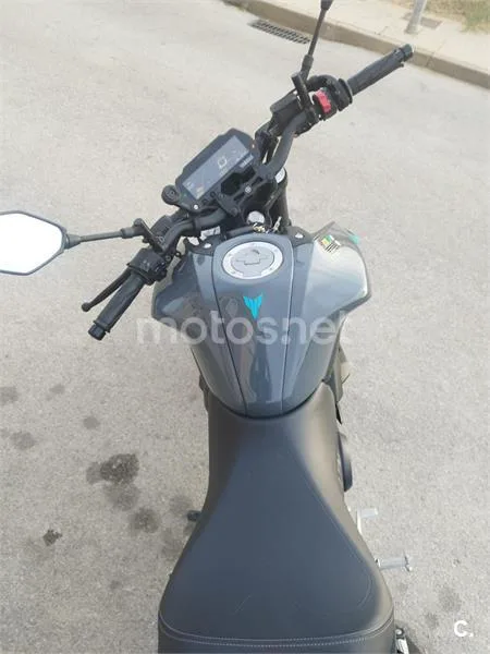 Yamaha MT-125 – Vista 4