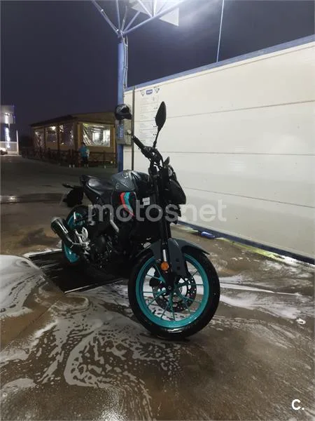 Yamaha MT-125 – Vista 6