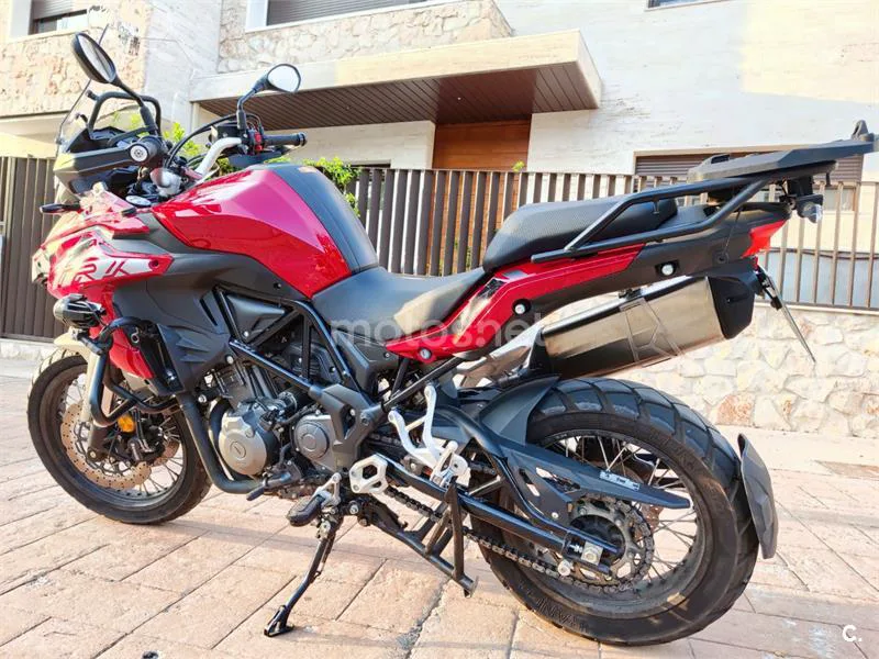 Benelli TRK 502 – Vista 8