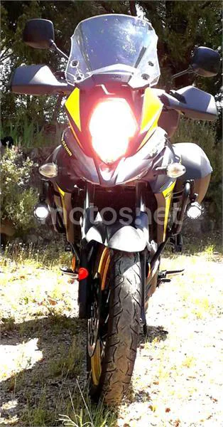 Suzuki V-Strom 650 XT – Vista 3
