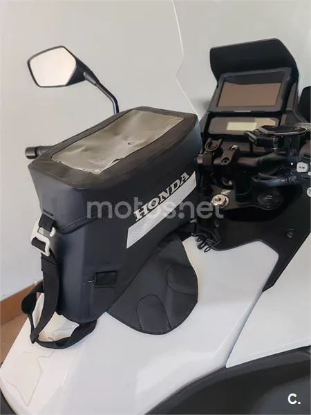 Honda NT1100 – Vista 4