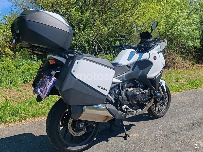Honda NT1100 – Vista 6