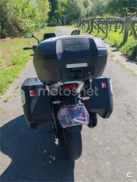 Honda NT1100 – Vista 9