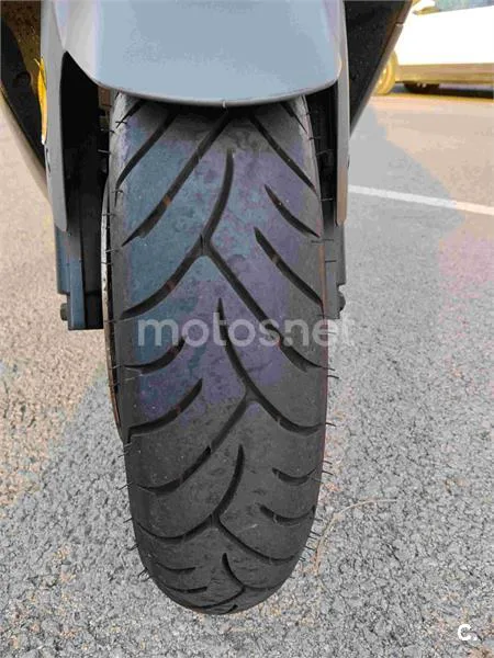 Yamaha NMAX – Vista 7