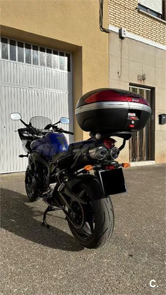 Yamaha FZ6 S S2 – Vista 3