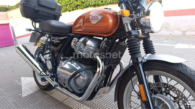 Royal Enfield Interceptor 650 – Vista 9