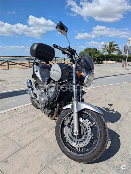 Honda CBF 600N – Vista 2