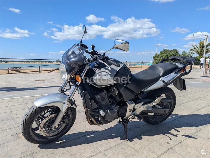 Honda CBF 600N – Vista 3