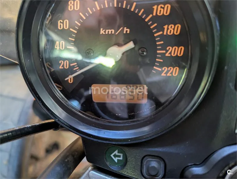 Honda CBF 600N – Vista 4