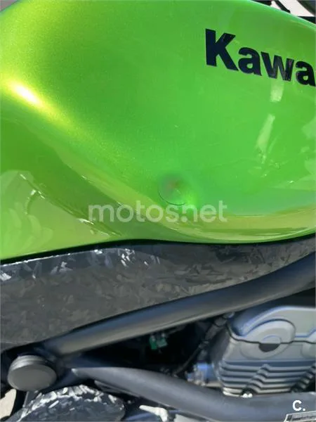 Kawasaki ER-6N – Vista 9