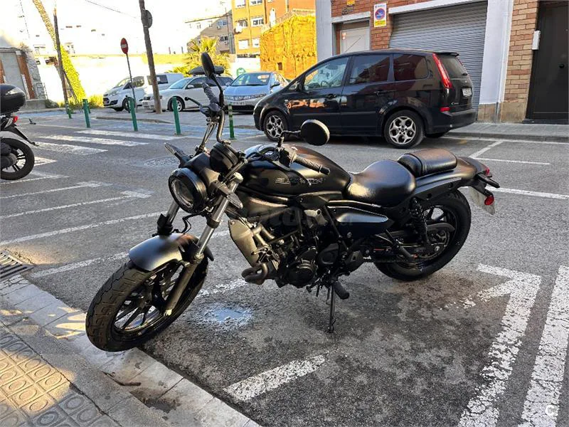 Kawasaki Eliminator 500 – Vista 5