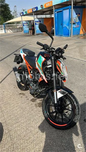 KTM 125 – Vista 4