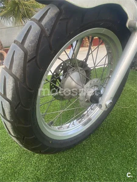 Suzuki VanVan 125 – Vista 4