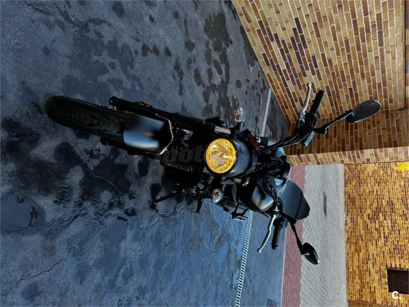 Yamaha XSR700 – Vista 3